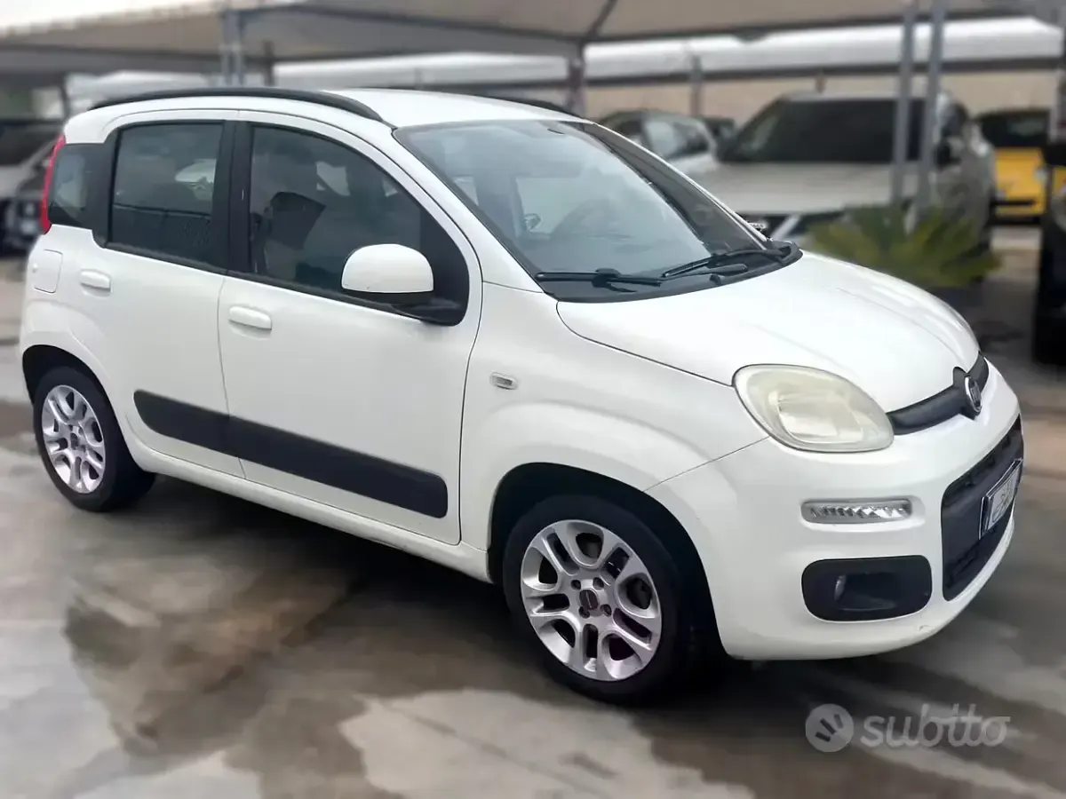 Usata Fiat Panda Pop 75 CV (55 kW) 2012 Beige Utilitaria
