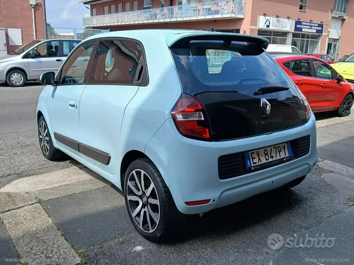 Usata Renault Twingo 90 CV (66 kW) 2015 Blu/azzurro Utilitaria