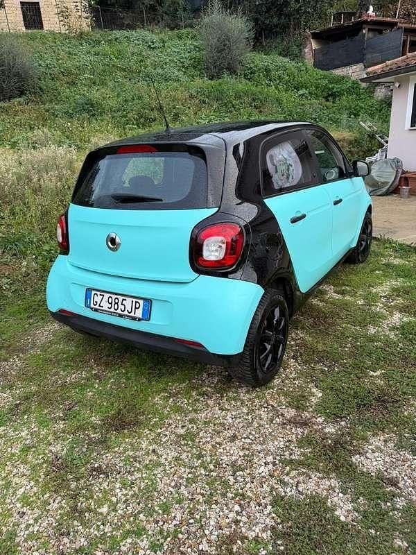 Usata Smart ForFour Passion 71 CV (52 kW) 2016 Utilitaria