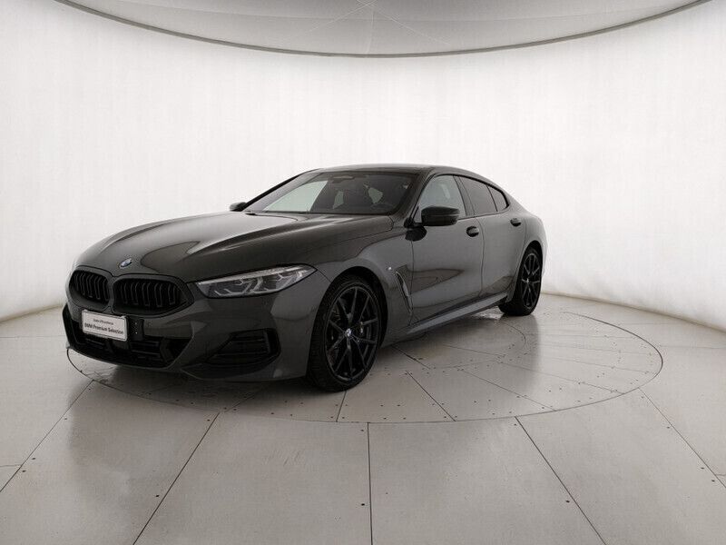 Grigio Usata 2024 BMW 840 Coupé | 78.900 € (Buon prezzo) - Immagine 1/4