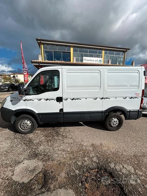 Usata Iveco Daily 100 CV (73 kW) 2008 Bianco