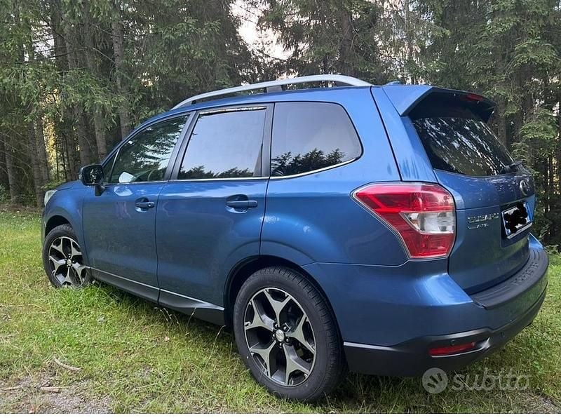 Usata Subaru Forester Sport 147 CV (108 kW) 2015 Blu SUV