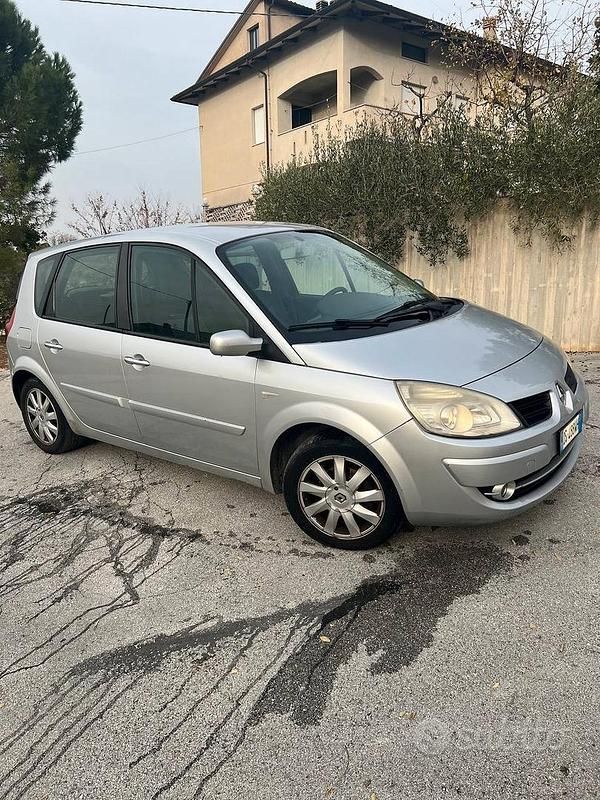 Usata Renault Scénic II 2008 Monovolume