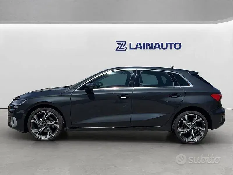 Usata Audi A3 Advanced 150 CV (110 kW) 2022 Grigio Berlina