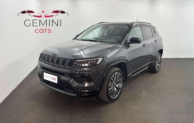 Usata Jeep Compass Summit 131 CV (96 kW) 2024 Grigio SUV