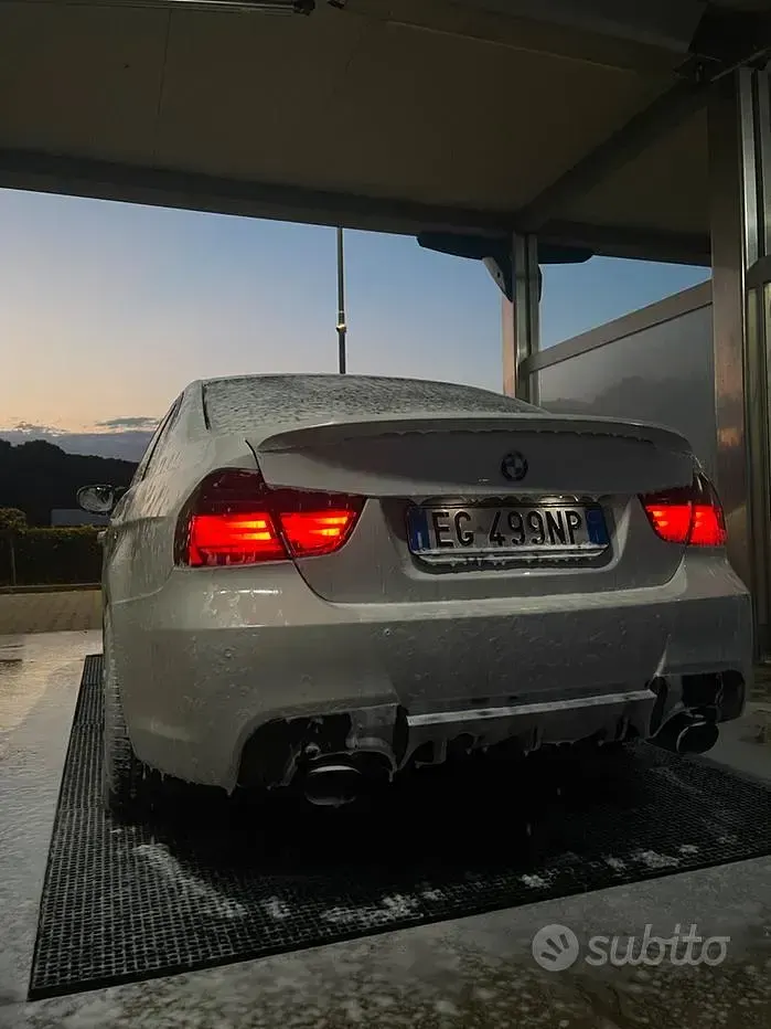 Usata BMW 320 Performance 184 CV (135 kW) 2011 Bianco Berlina
