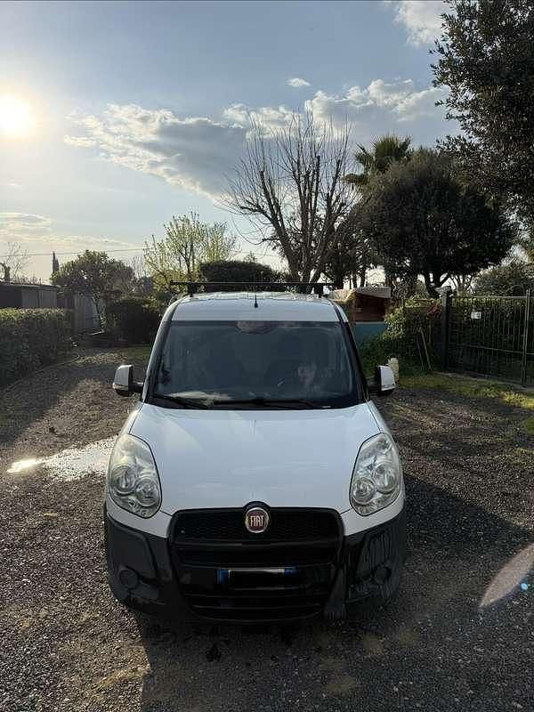 Usata Fiat Doblò Active 84 CV (61 kW) 2012 Monovolume