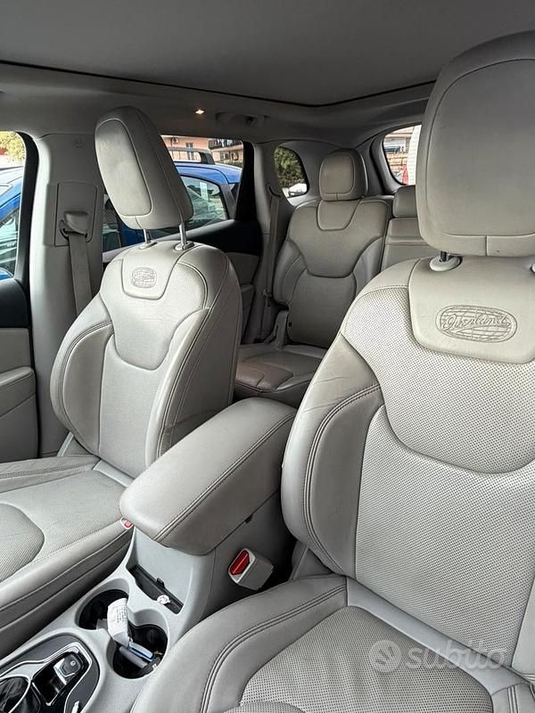 Usata Jeep Cherokee 194 CV (142 kW) 2018 Grigio SUV