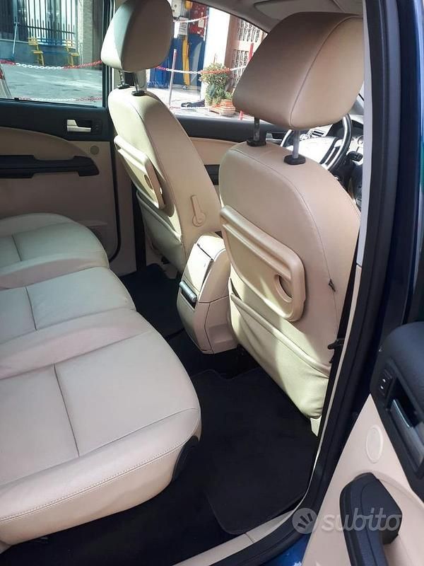 Usata Ford C-MAX Ghia 136 CV (100 kW) 2003 Monovolume