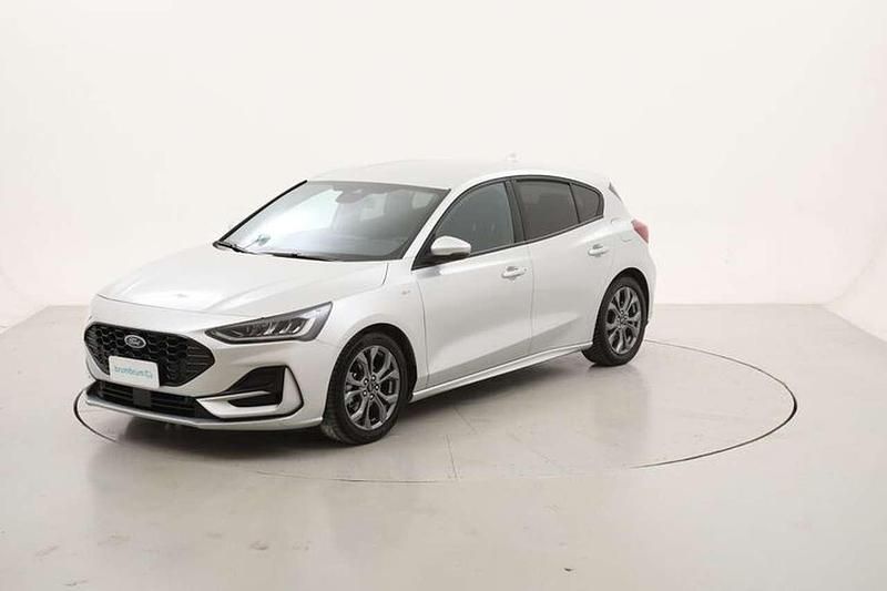 Argento Usata 2024 Ford Focus ST-Line Tre volumi | 17.890 € (Super prezzo) - Immagine 1/4