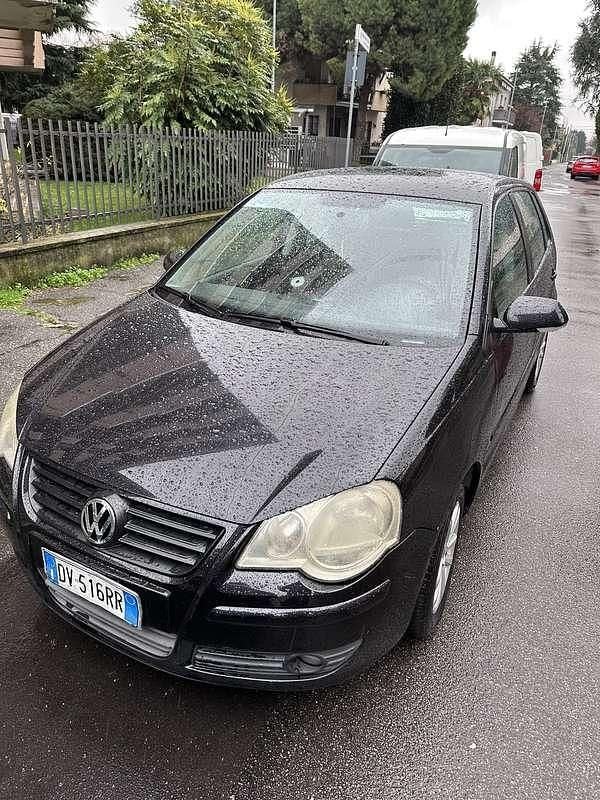 Usata VW Polo 75 CV (55 kW) 2009 Berlina