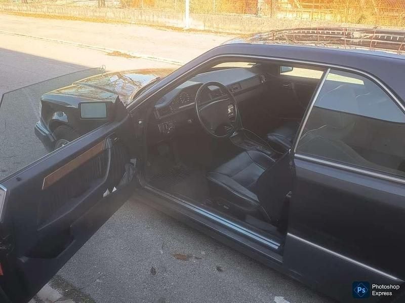 Usata Mercedes E300 220 CV (161 kW) 1992 Nero Coupé
