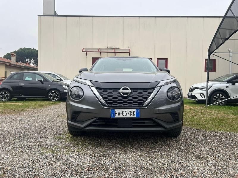 Usata Nissan Juke Acenta 94 CV (69 kW) 2025 Gray SUV