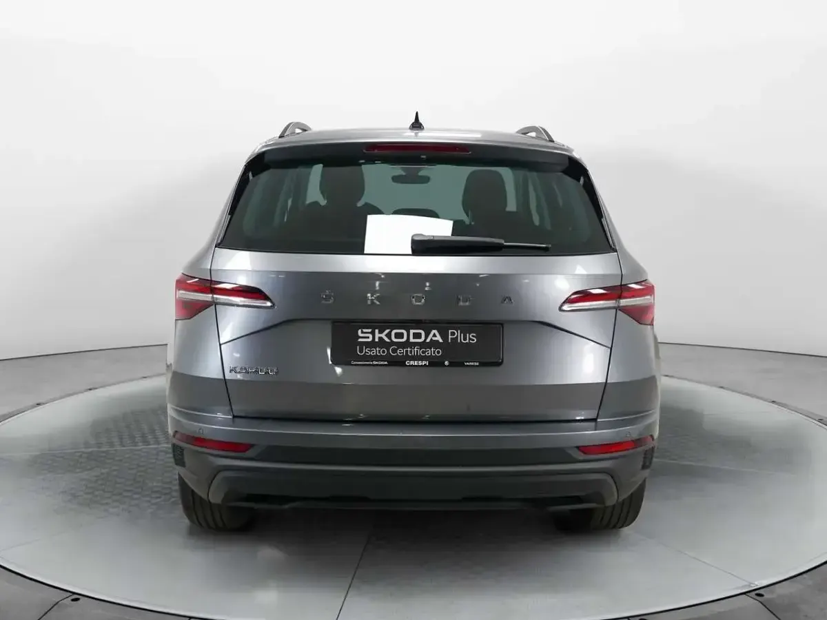 Usata Skoda Karoq Executive 150 CV (110 kW) 2024 Grigio SUV