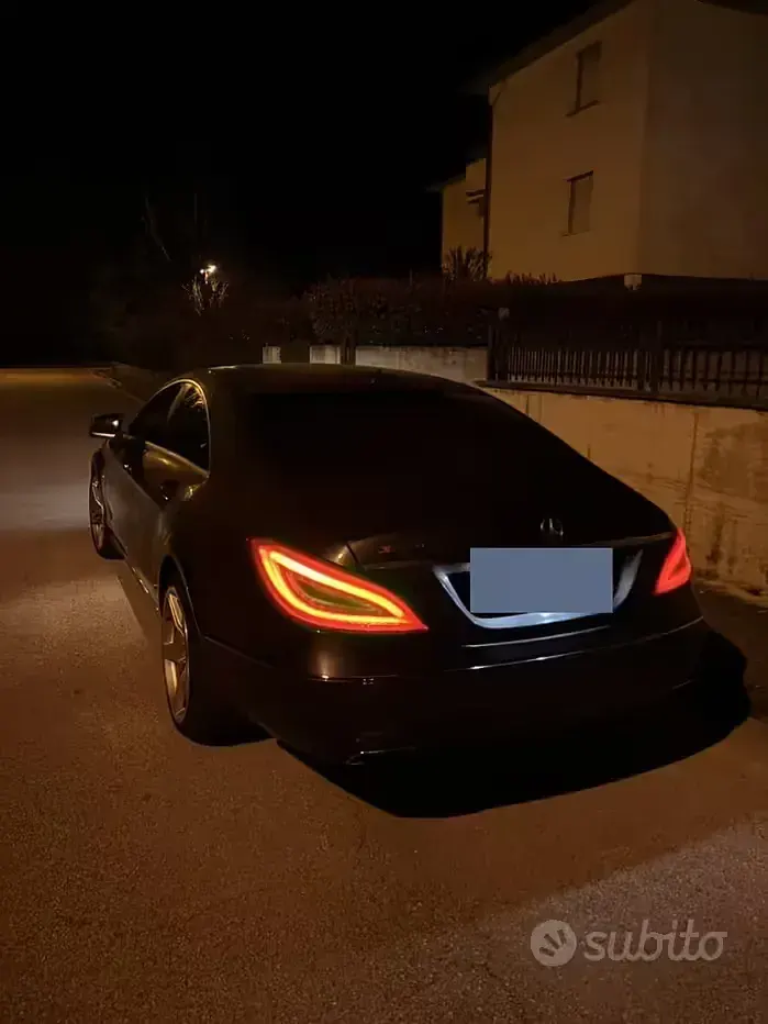 Käytetty Mercedes CLS220 204 HP (150 kW) 2011 Sedan