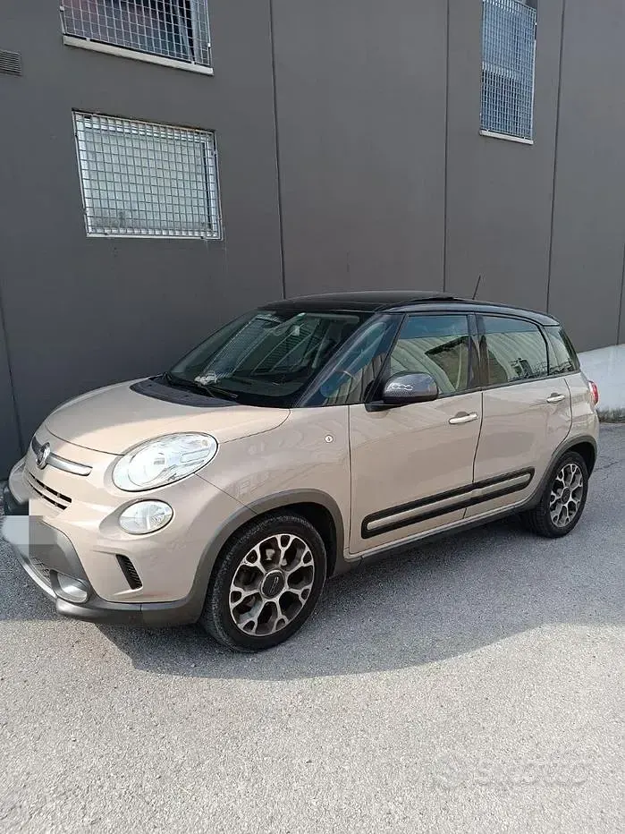 Usata Fiat 500 Trekking 105 CV (77 kW) 2013 Utilitaria