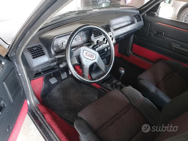 Usata Peugeot 205 113 CV (83 kW) 1990 Grigio