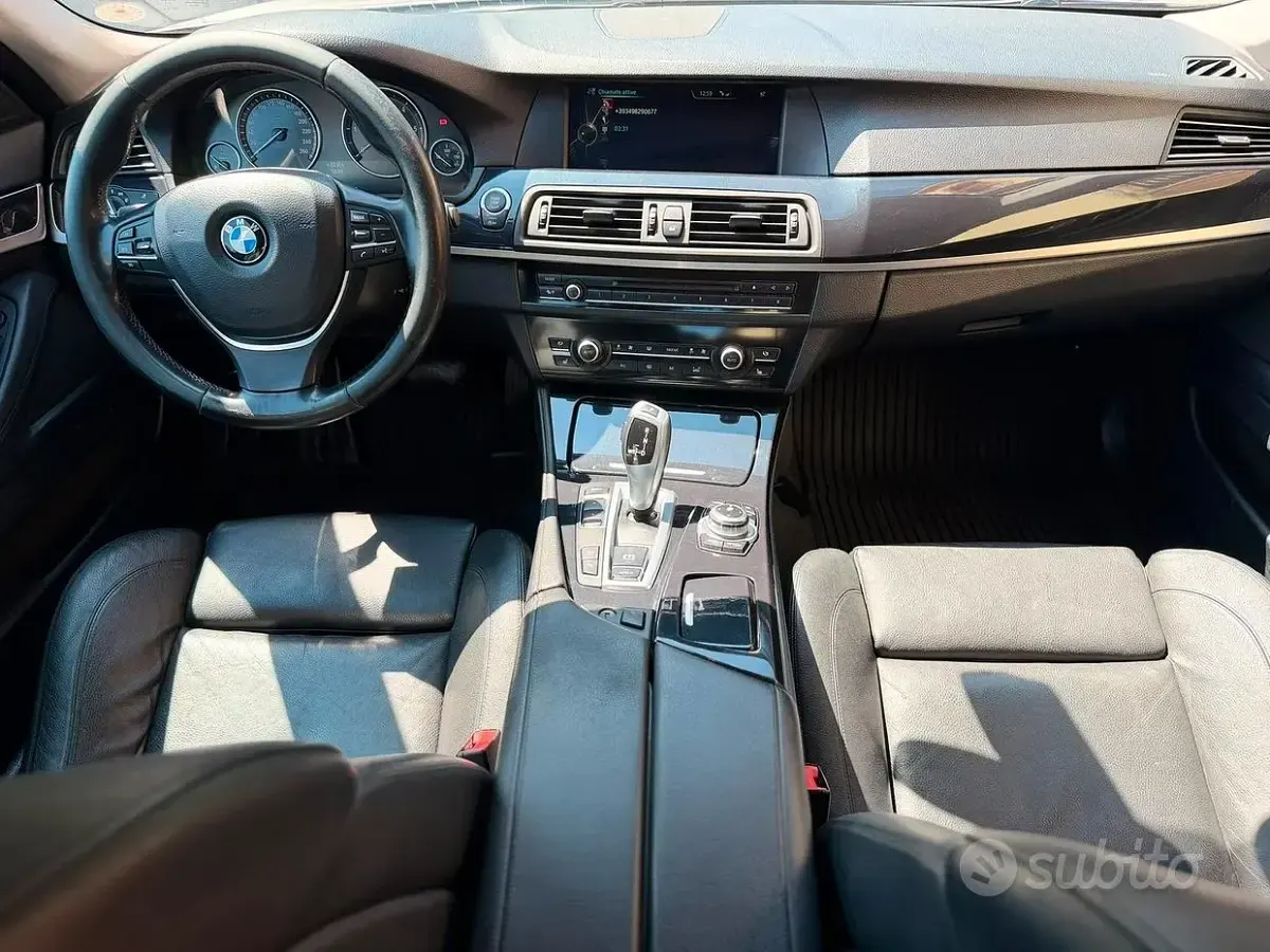 Usata BMW 530 Efficient Dynamics 258 CV (189 kW) 2012 Grigio Berlina
