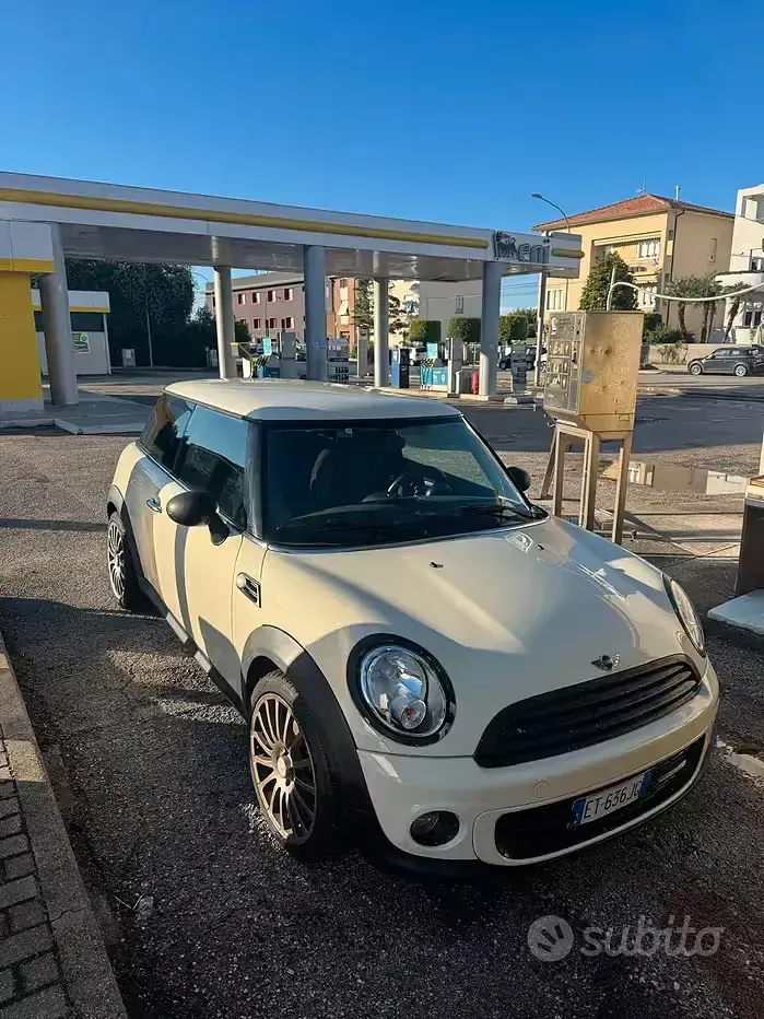 Usata Mini ONE 90 CV (66 kW) 2013 Utilitaria