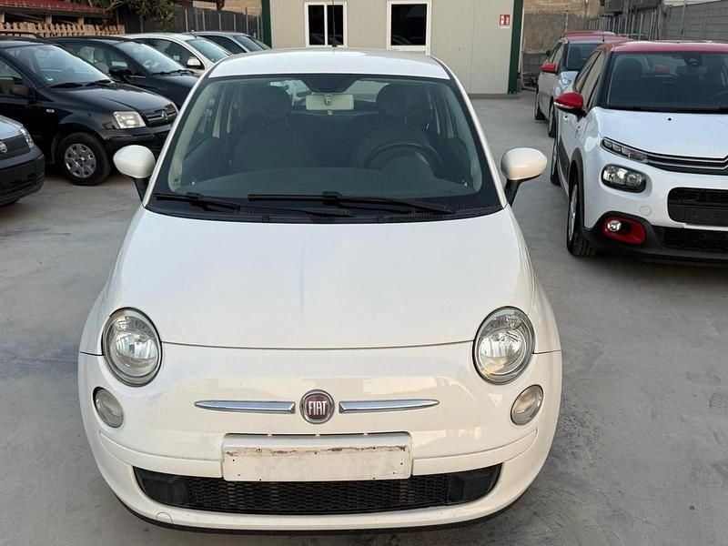 Bianco Usata 2009 Fiat 500 Pop Tre volumi | 4900 € (Buon prezzo) - Immagine 1/4