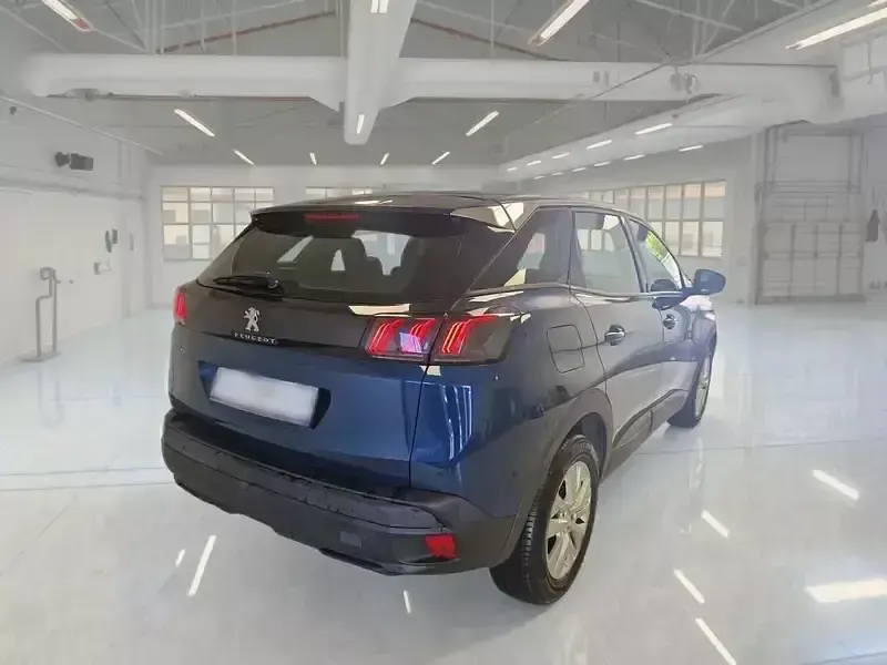 Usata Peugeot 3008 Business-Line 130 CV (95 kW) 2021 SUV