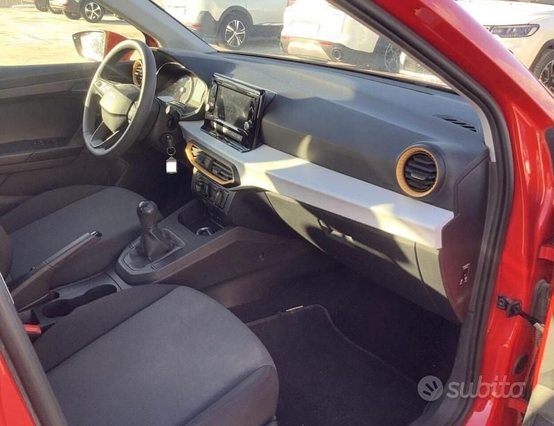 Usata Seat Arona Reference 95 CV (69 kW) 2022 Rosso SUV