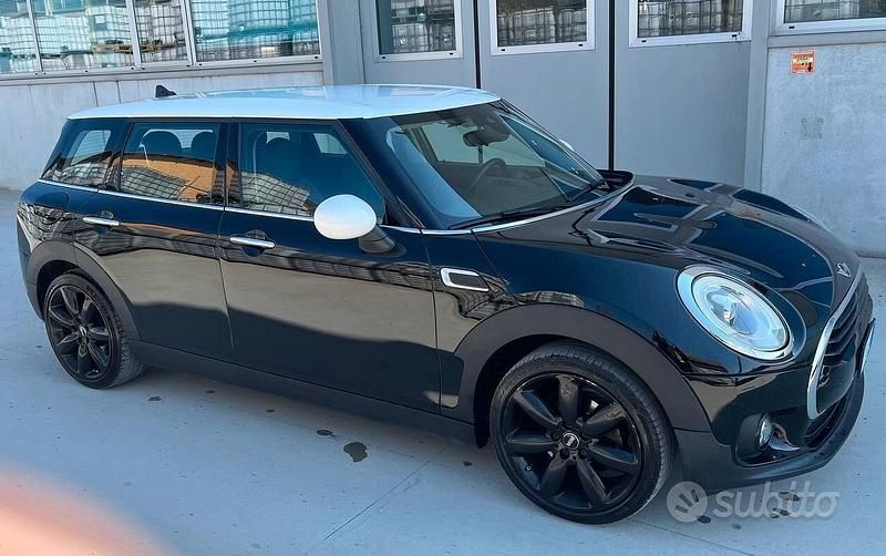 Usata Mini Cooper D Clubman Business 150 CV (110 kW) 2016 Nero Station wagon