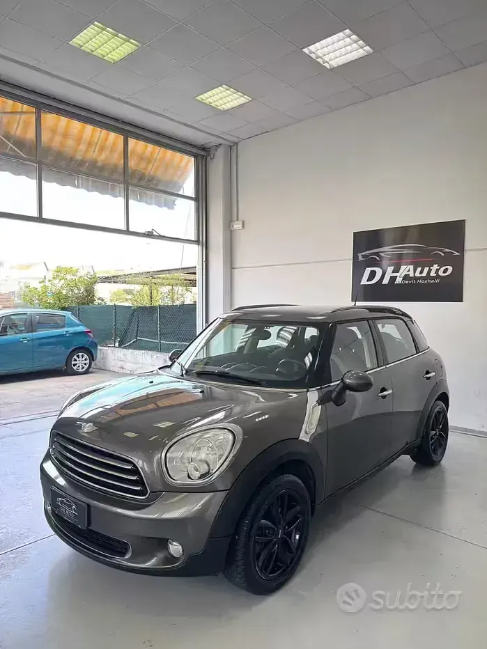 Usata Mini Cooper D Countryman 98 CV (72 kW) 2014 Grigio SUV
