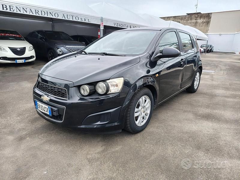 Nero Usata 2012 Chevrolet Aveo LT Tre volumi | 2999 € (Buon prezzo) - Immagine 1/4