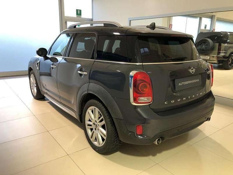 Begagnad Mini Cooper SD Countryman Hype 190 HK (139 kW) 2018 Grå SUV