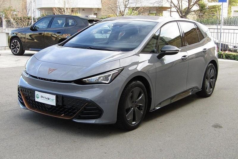 Grigio Usata 2023 Cupra Born Utilitaria | 20.600 € (Ottimo prezzo) - Immagine 1/4