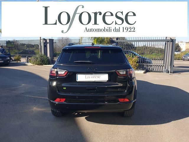 Usata Jeep Compass Summit 131 CV (96 kW) 2024 Nero metallizzato SUV