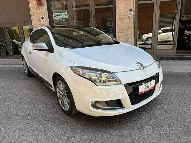 Usata Renault Mégane GT Line GT-Line 110 CV (80 kW) 2011 Coupé