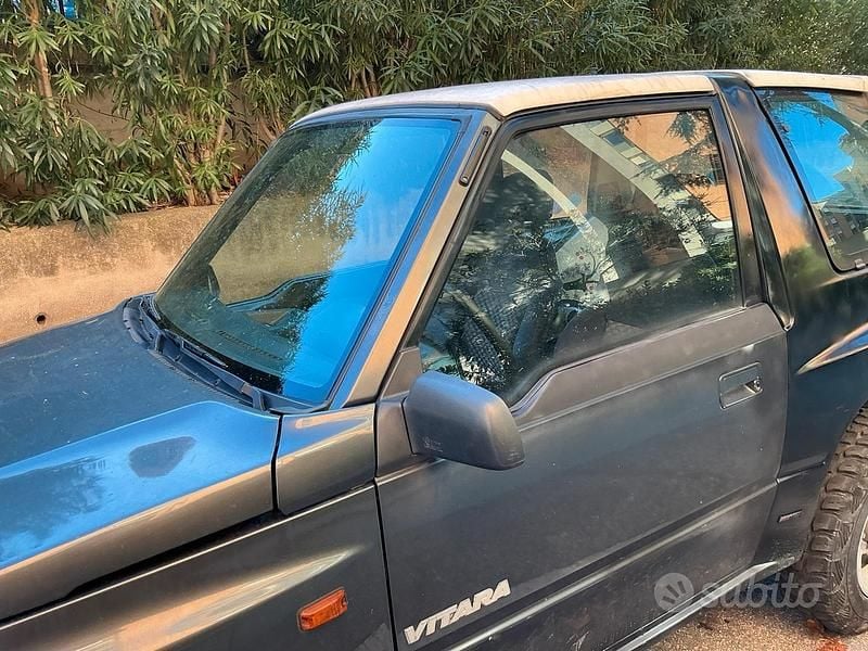 Usata Suzuki Vitara 75 CV (55 kW) 1995 Verde SUV