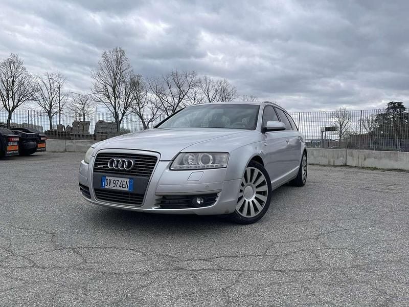 Usata Audi A6 Exclusive 224 CV (164 kW) 2005 Argento Station wagon