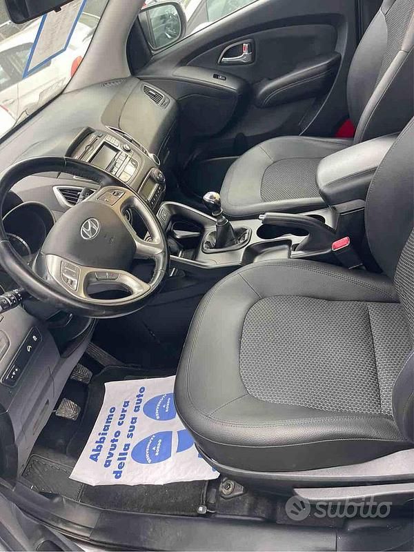 Usata Hyundai ix35 Style 116 CV (85 kW) 2012 Grigio SUV