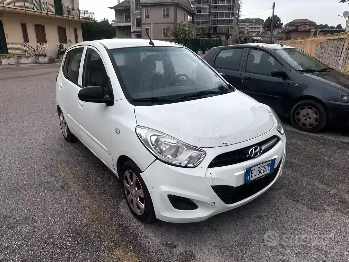 Usata Hyundai i10 69 CV (50 kW) 2012 Utilitaria