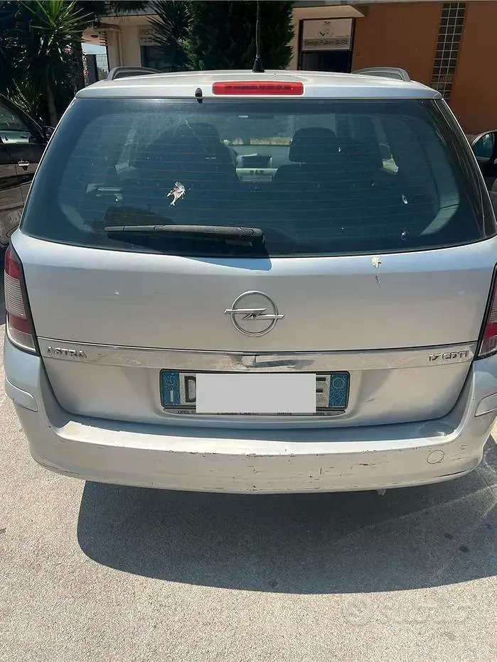 Usata Opel Astra 60 CV (44 kW) 2007 Station wagon