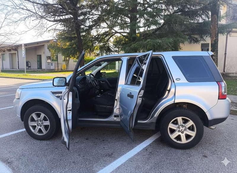 Usata Land Rover Freelander 2 S 150 CV (110 kW) 2010 Argento SUV