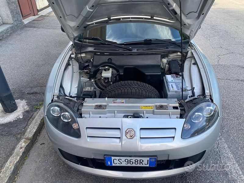 Usata MG TF 116 CV (85 kW) 2005 Cabrio