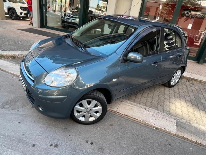 Usata Nissan Micra Acenta 80 CV (58 kW) 2013 Grigio Utilitaria