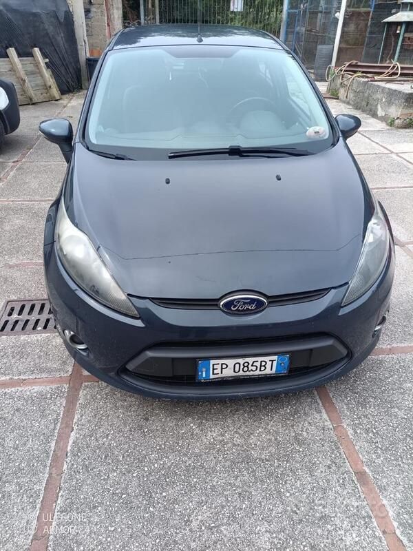 Usata Ford Fiesta 2012 Blu Utilitaria
