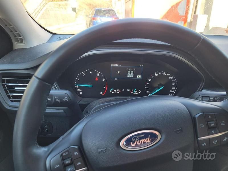 Usata Ford Focus 125 CV (91 kW) 2023 Bianco Berlina