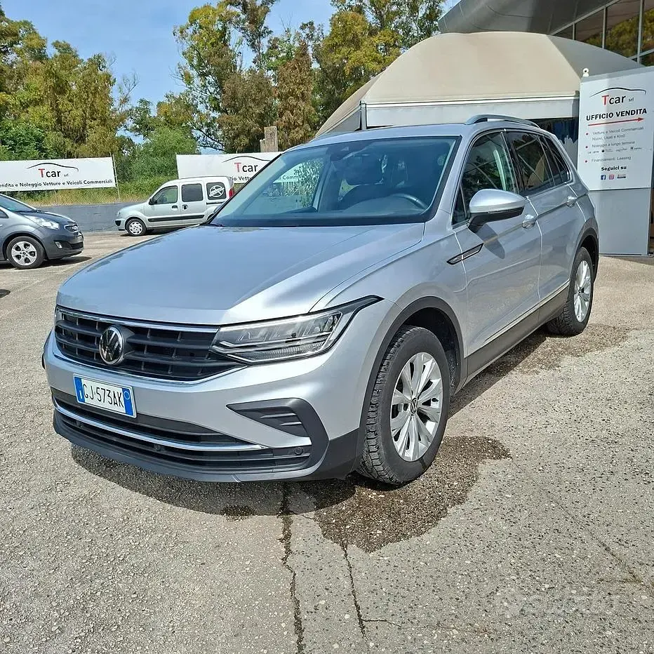 Usata VW Tiguan Life 150 CV (110 kW) 2022 Grigio SUV