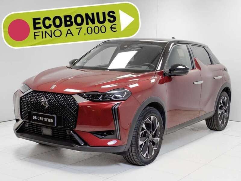 Rosso Usata 2023 DS Automobiles DS3 Crossback E-Tense Opera SUV | 25.900 € (Buon prezzo) - Immagine 1/4