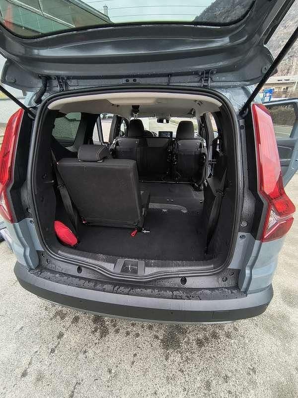 Usata Dacia Jogger Extreme 101 CV (74 kW) 2025 Monovolume
