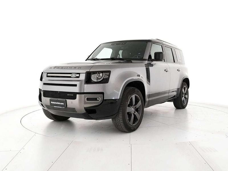 Usata Land Rover Defender SE Dynamic 200 CV (147 kW) 2023 Grigio SUV