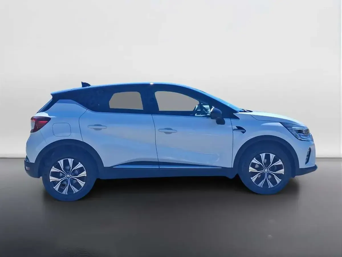 Usata Renault Captur Techno 91 CV (66 kW) 2023 Bianco SUV
