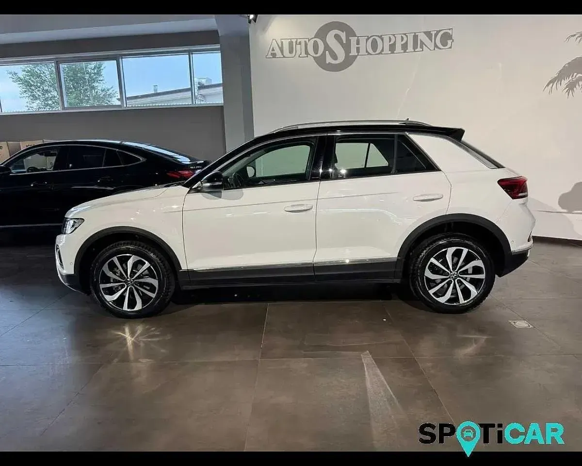 Usata VW T-Roc Style 150 CV (110 kW) 2023 Bianco SUV