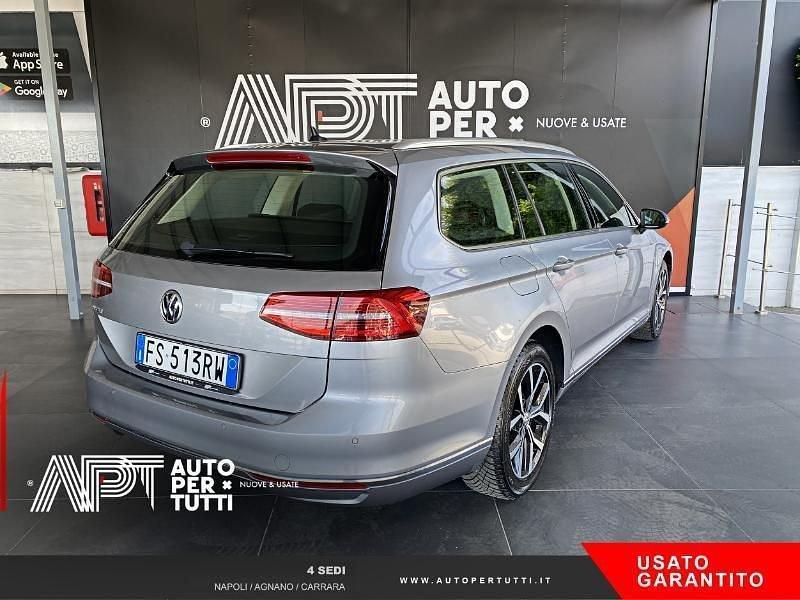 Usata VW Passat Executive 150 CV (110 kW) 2019 Grigio Station wagon